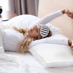 Hotel Quality Down Alternative Gusseted Cooling Pillows for Side, Back & Stomach Sleepers, White